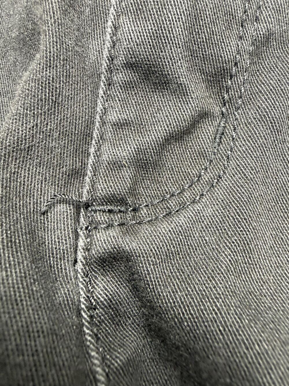 Arizona Jean Co. Pants Juniors 5 Short Gray Twill Chino Bootcut Stretch Casual - Picture 7 of 11